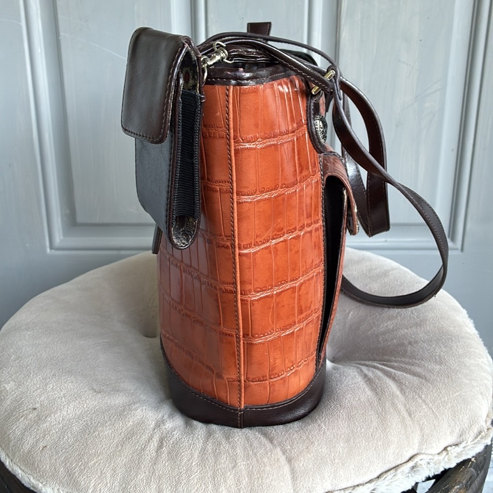 Vintage and Elegant Brighton Brown Croc-Embossed Women's Bag - Picture 4 of 9